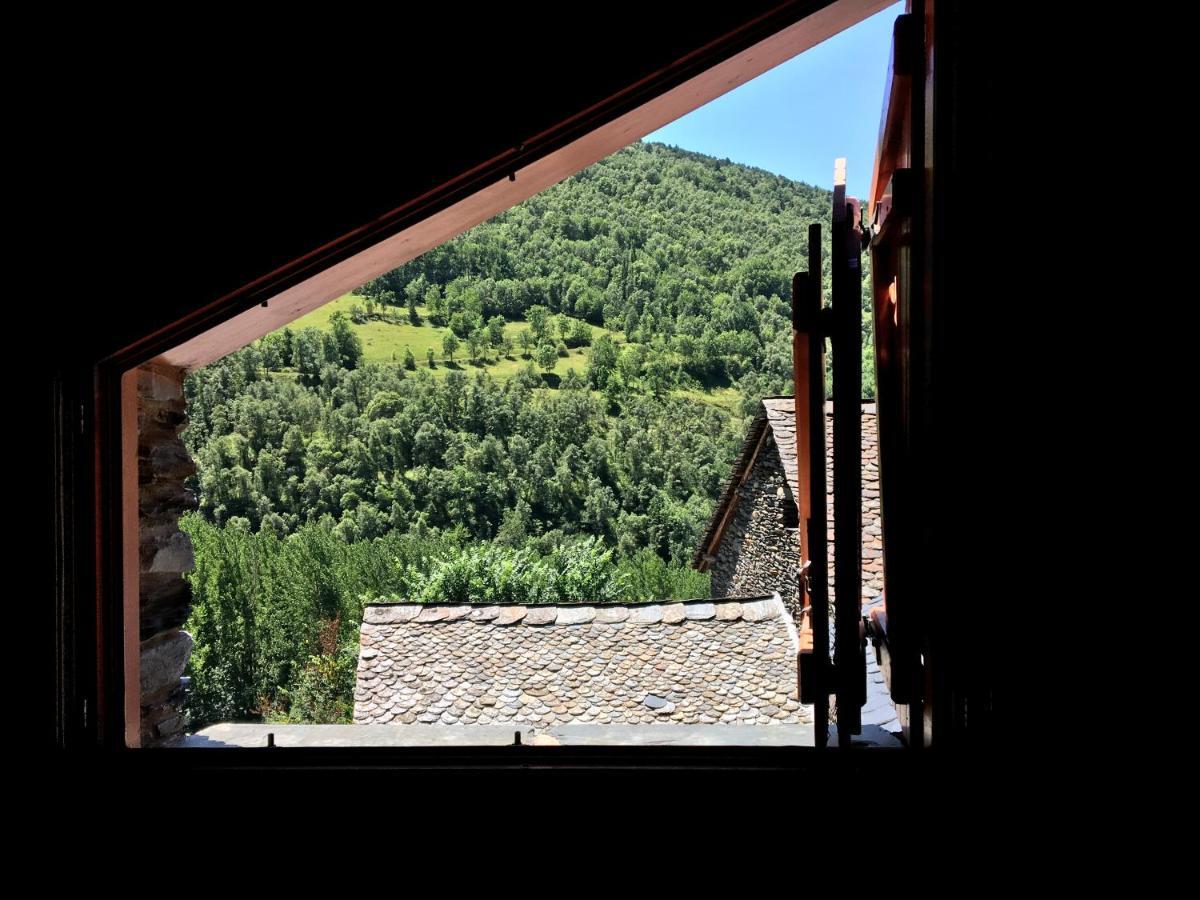 Casa Pirineu Esterri de Cardos